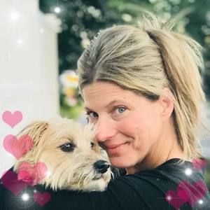 Meet your Posher, Jeanine